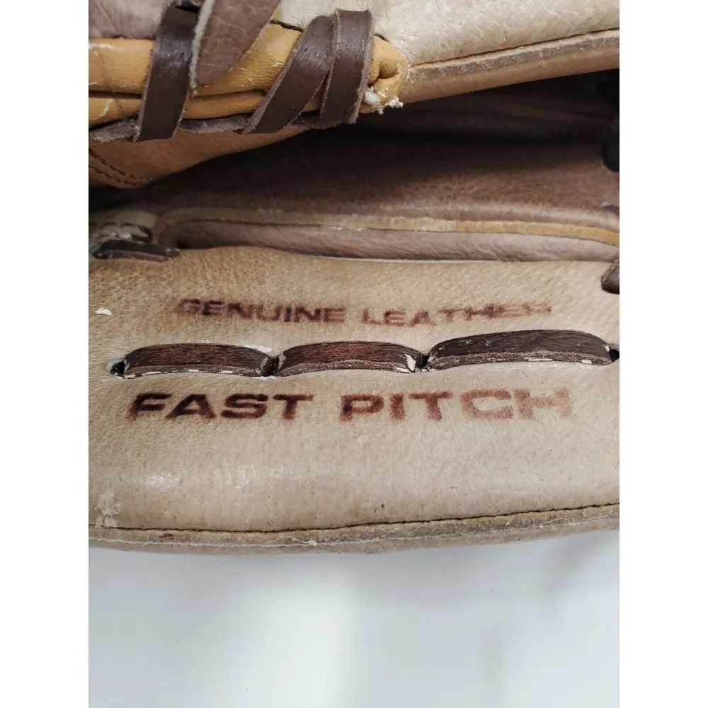 Wilson Baseball Softball Glove AO 440 115 BR Right Hand 11‎ 1/2 inch